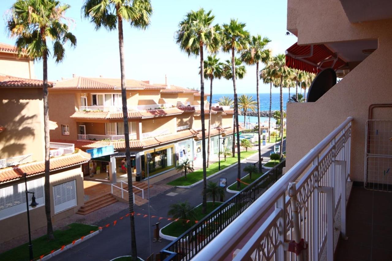 Two bedroom apartment in beachfront complex with pool in Playa de Las Américas. Esterno foto