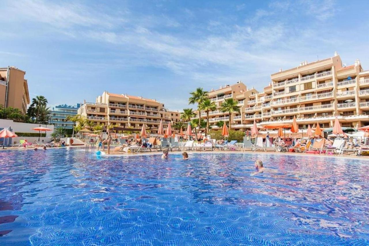 Two bedroom apartment in beachfront complex with pool in Playa de Las Américas. Esterno foto